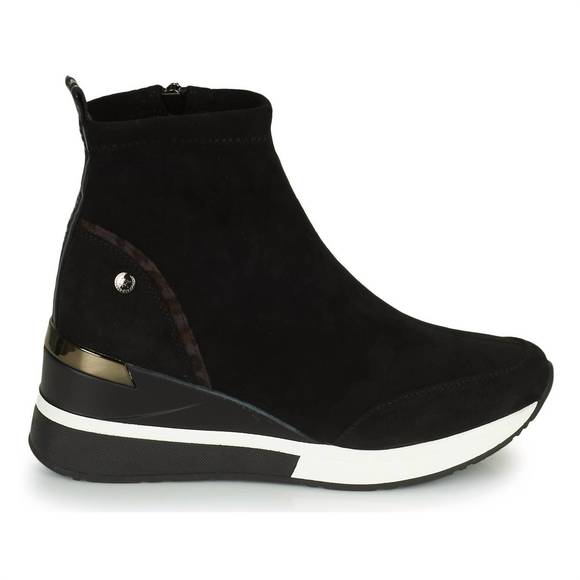 NEW XTI women's wedge ankle booties in black - Picture 2 of 3